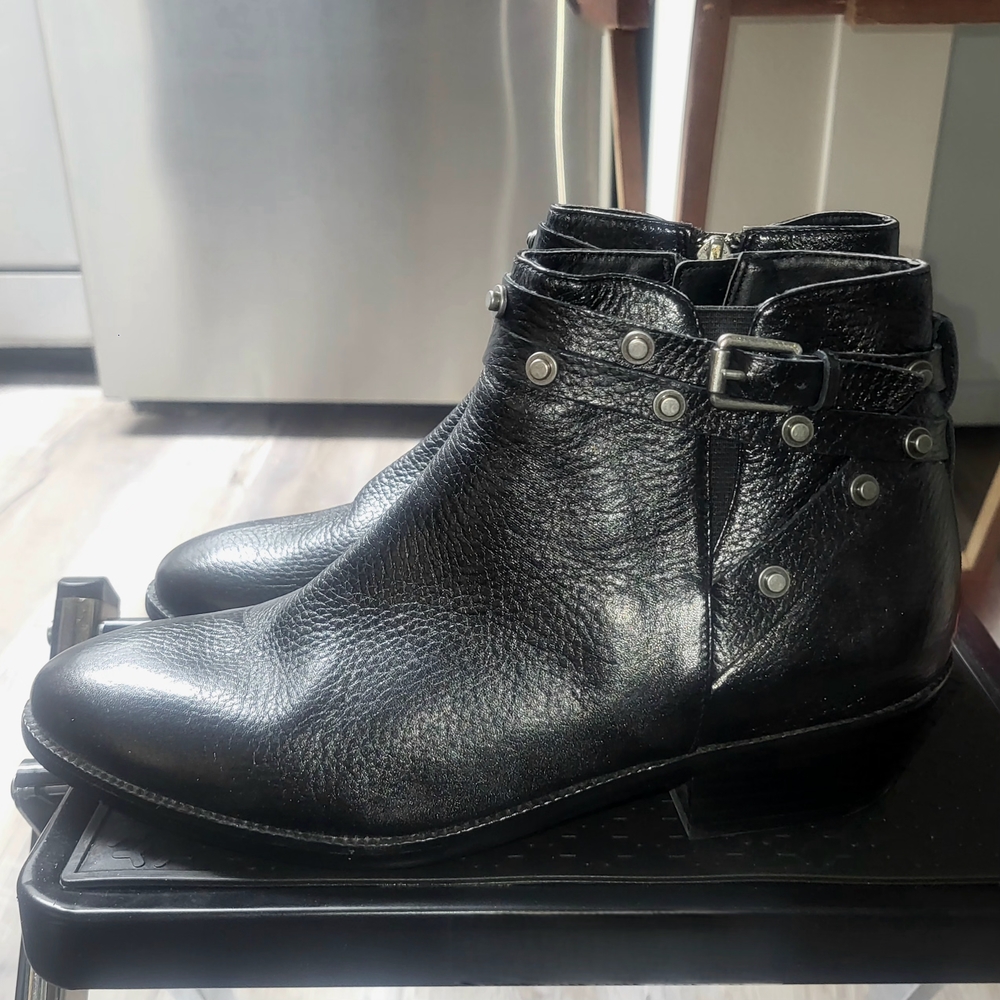 Classic Black Ankle Booties by Halogen - Women's Size 6 - Never Worn